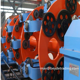 De Kabel van de staaldraad Gepantserde Productiemachine met Matrijzenhouder